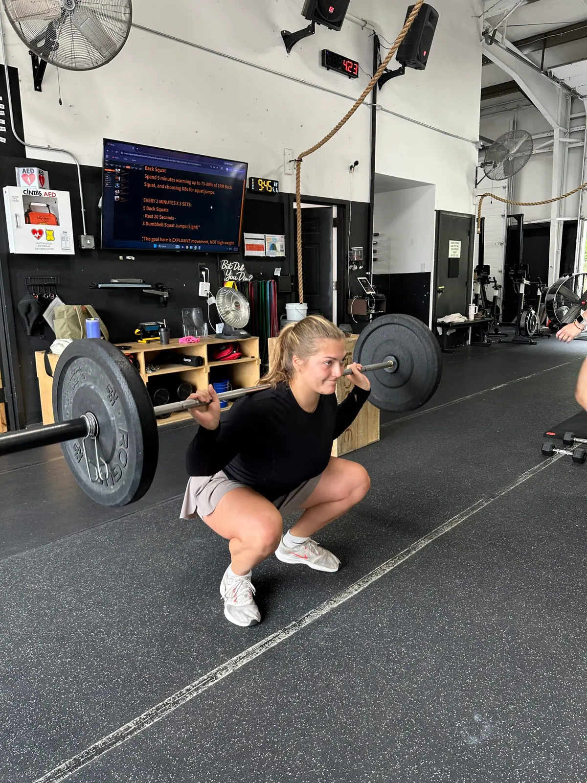 Camila training in a CrossFit class at CrossFit Coordinate in Cary, NC